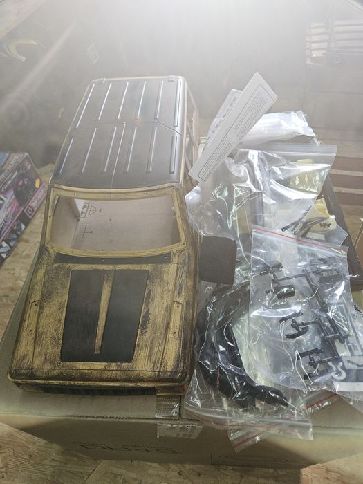 Karoseria RC Jeep Cherokiee XJ hardbody twarda 313mm 1:10