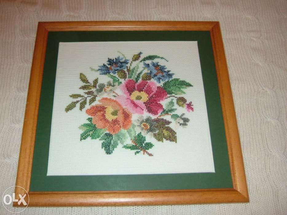 Conjunto quadros em ponto cruz encaixilhados