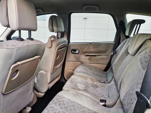 Renault Scenic 1.5 dCi