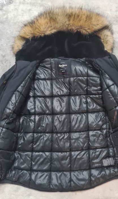 Piękna czarna kurtka Pepe Jeans London rozmiar z metki S
