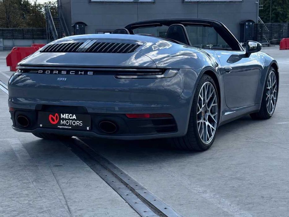 Porsche 911 2024
