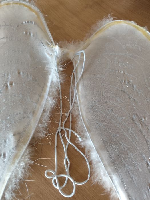 Strój anioła rozm 104/110