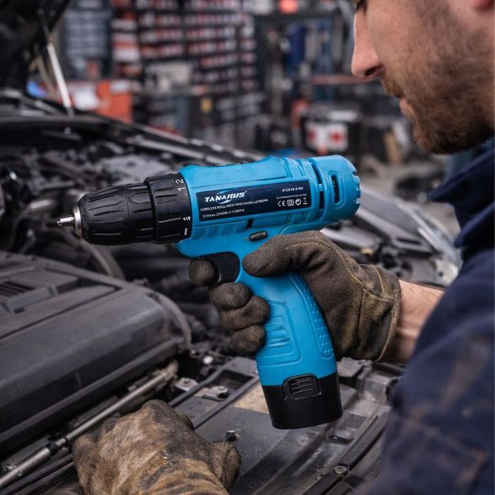 Wkrętarka Akumulatorowa 21V LED + 2 Akumulatory 2.2Ah Walizka Zestaw