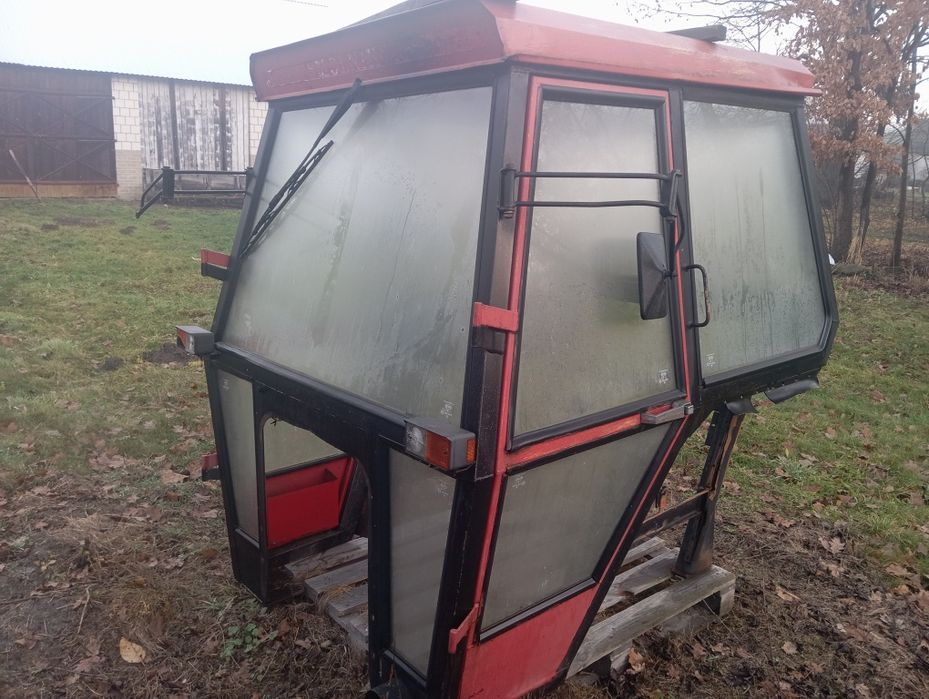 Kabina koja ursus c360 c360--3p