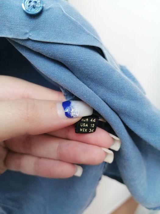 Blusa Azul da Massimo Dutti