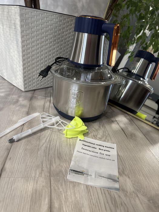 Maszynka do miesa  do surówek