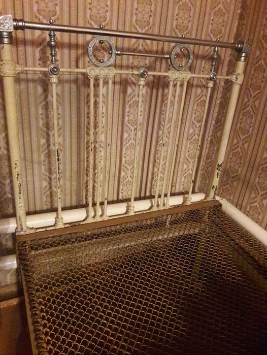 Ліжко нікельоване радянське