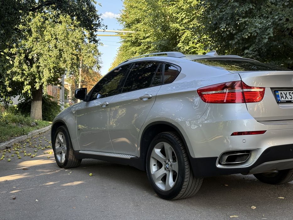 Продам BMW X6 e71 40D
