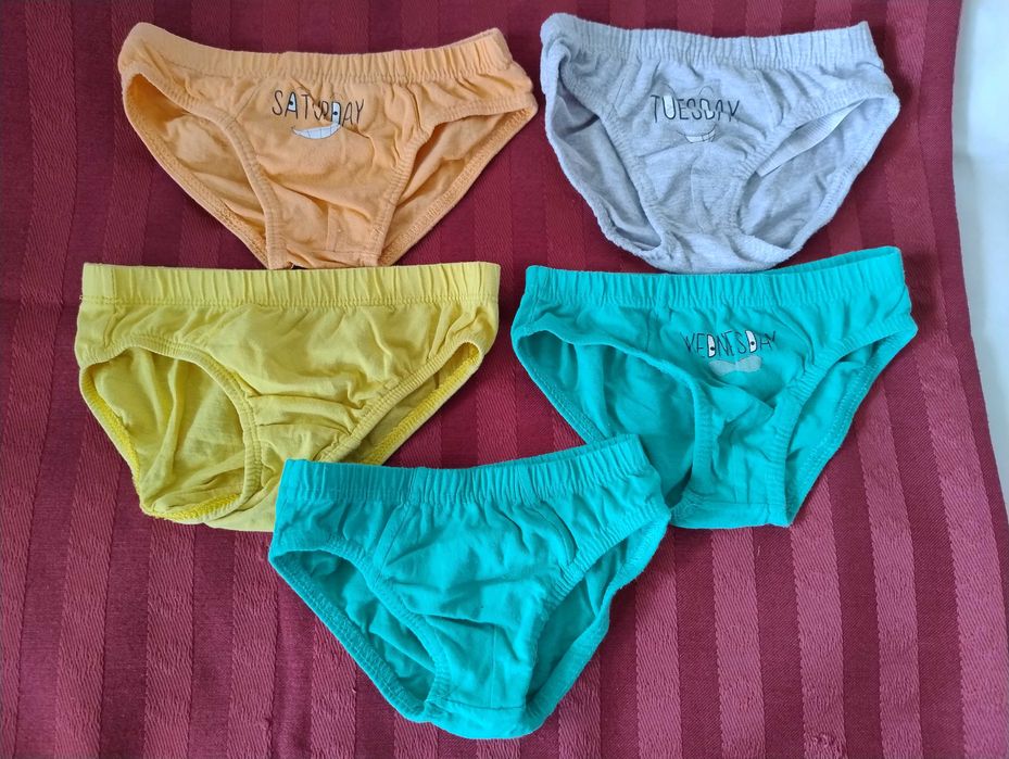 SUPER CENA T-shirt Bluzka KangaROOS z kapturem 116/122 koszulka majtki