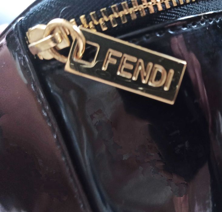 Kosmetyczka kuferek Fendi