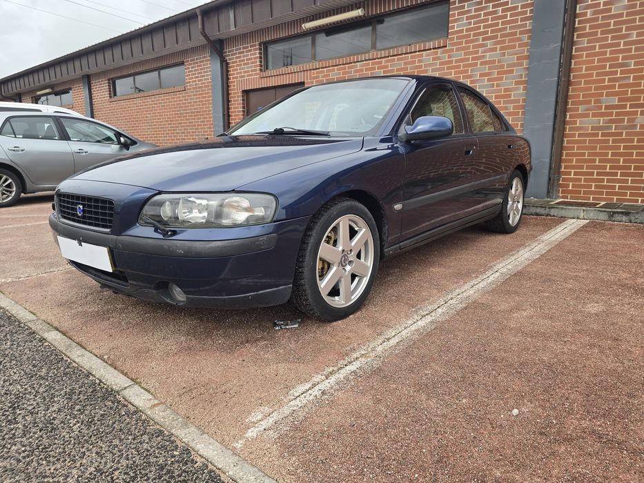 Volvo S60 2.4 D5