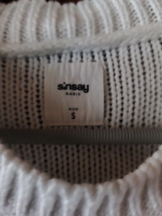 Sweter damski firmy Sinsay S