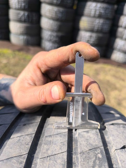 225/40/R18 BRIDGESTONE POTENZA S005 92Y 2023 5mm 2x lato 133 BL