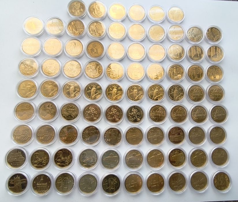 Monety okolicznościowe 2 złote w kapslach