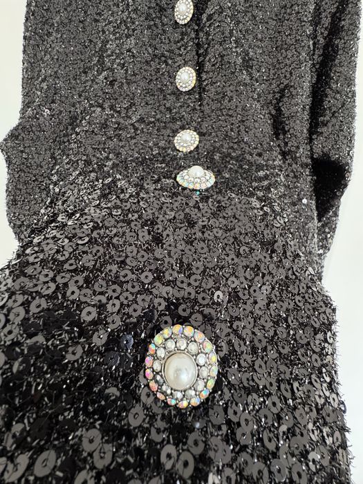 Сорочка в паєтках бренду Uterque