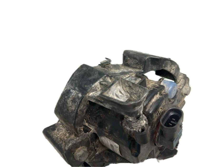 Farol nevoeiro frente esquerdo NISSAN Qashqai/Qashqai+2 I (J10, JJ10)