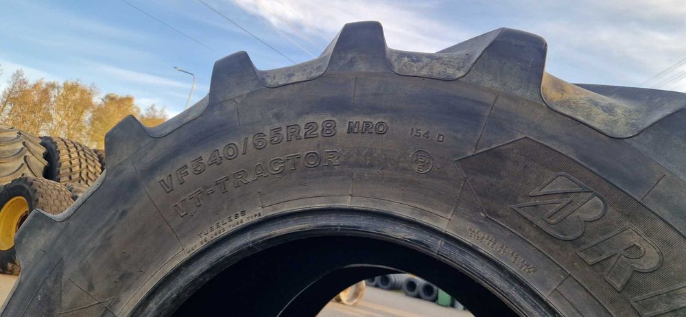 540/65r28 480/70r28 Bridgestone bieżnik 60%