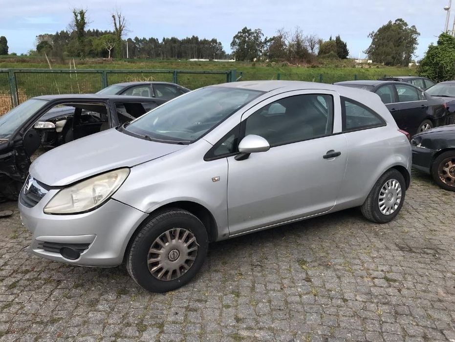 Opel Corsa D 1.3 CDTi Van 2008  - Para Peças