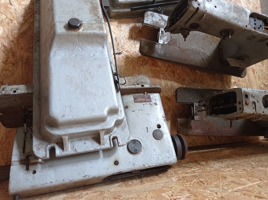 Швейна машинка підон