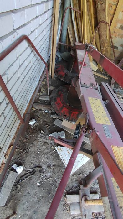 Обмін майже нова 165 на 1 35 писати і,дзвонити на вайбер