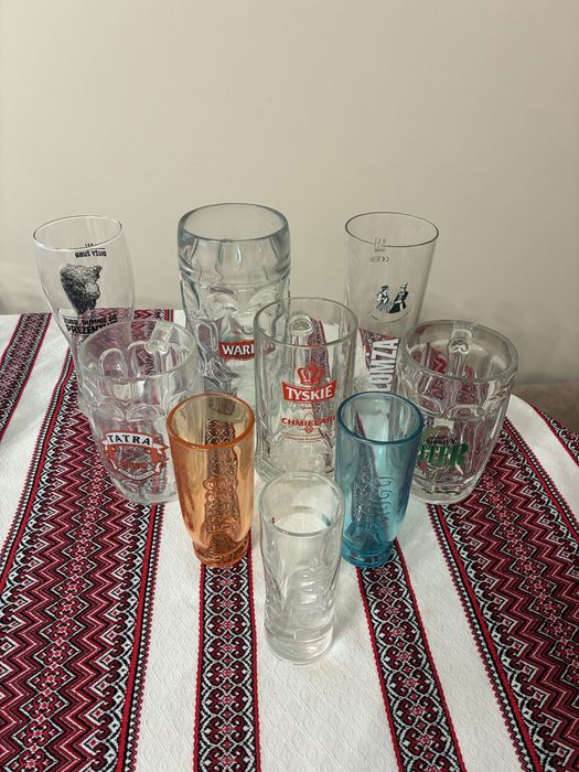Пивні бокали, кружки