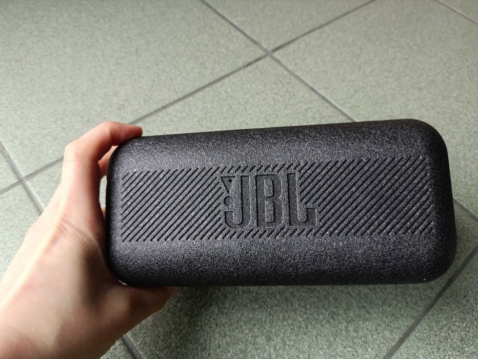 Коробка, чехол от - колонки JBL, Bluetooth-колонка