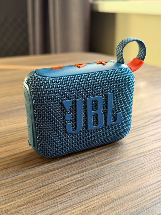 Компактна блютуз колонка з захистом від води IPX7 та Type-C | В стилі JBL GO4