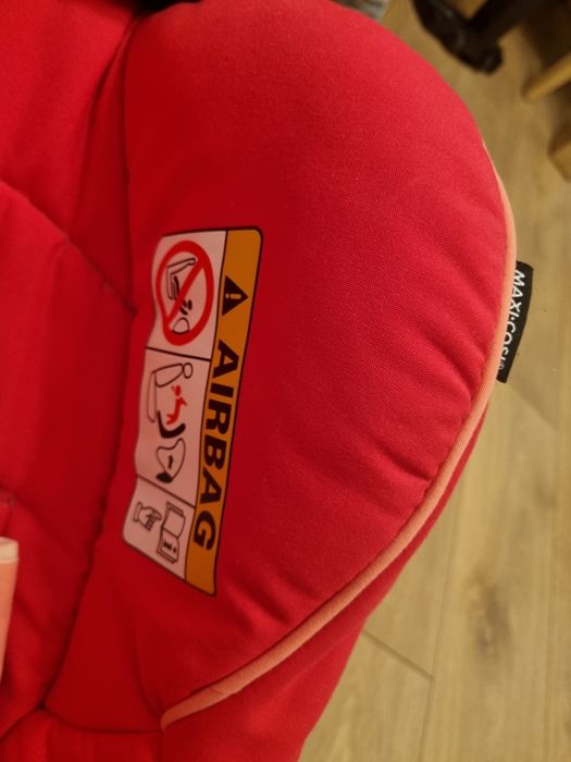 Fotelik nosidełko Maxi cosi cabrio fix
