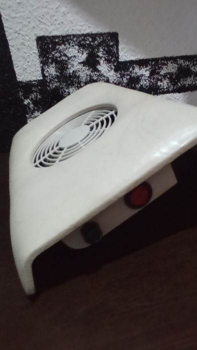 Aspirador & Catalizador UV unhas de gel + Panela Cera