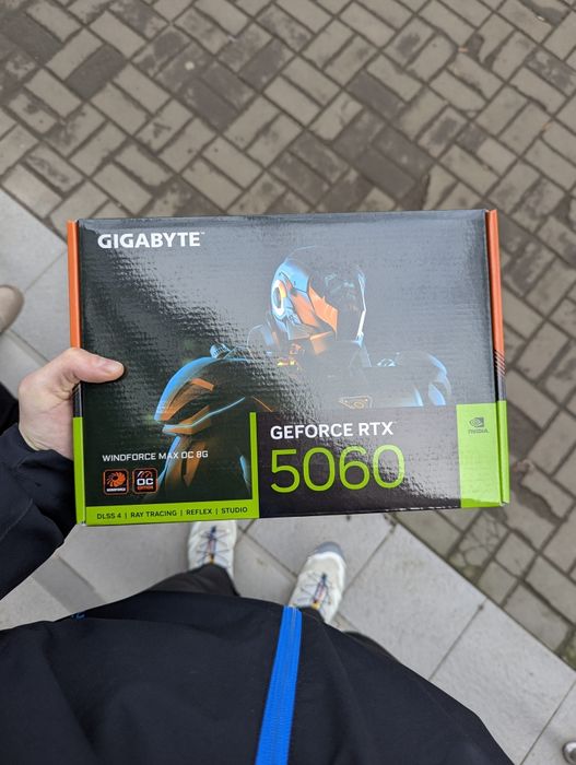 НОВАЯ RTX 5060 обмен/продажа с действующей гарантией до 2028 года.