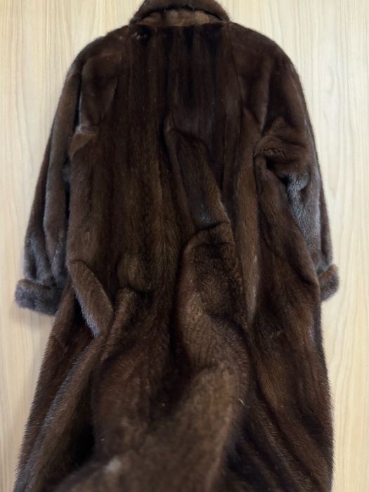 Норкова шуба . Натуральна шуба