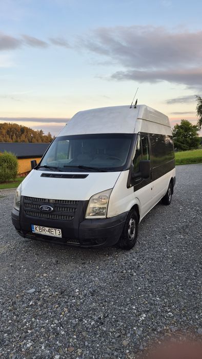 Ford transit 2011