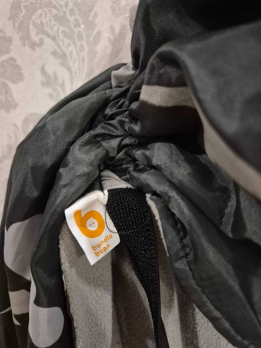 Універсальна накидка-дощовик BundleBean Babywearing Fleece-lined Cover