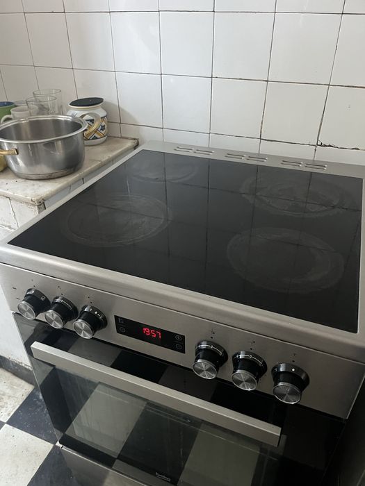 Fogao Eletrico Beko em otimo estado