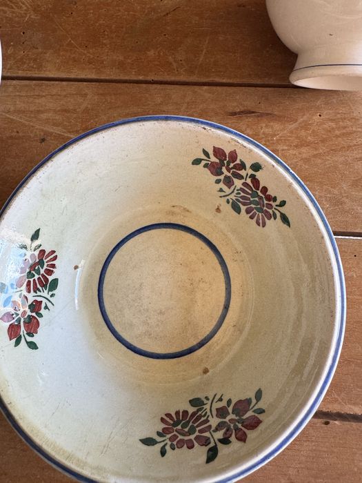 Conjunto de 3 peças de Louça Antiga