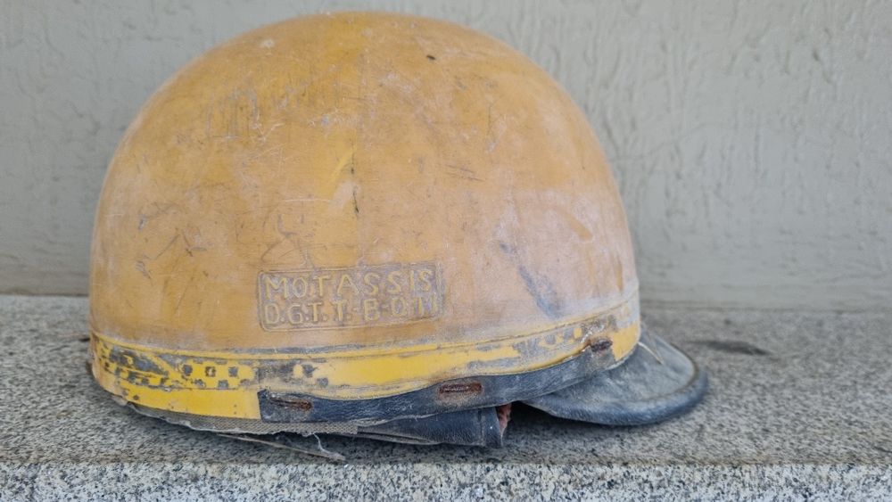 Capacetes mota, motorizada antigos