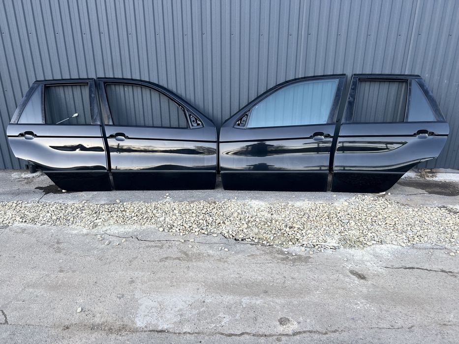 Продам двері bmw e53 x5 black sapphire 475