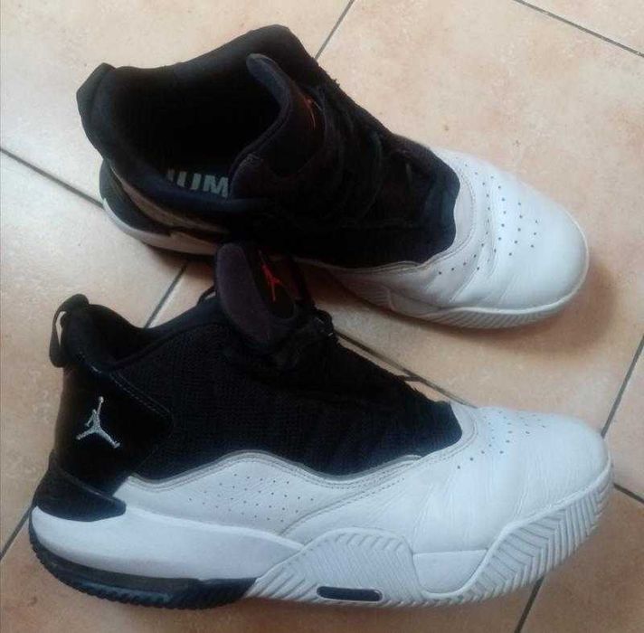Чоловічі шкіряні кросівки air jordan stay loyal db2884 006 (оригінал)