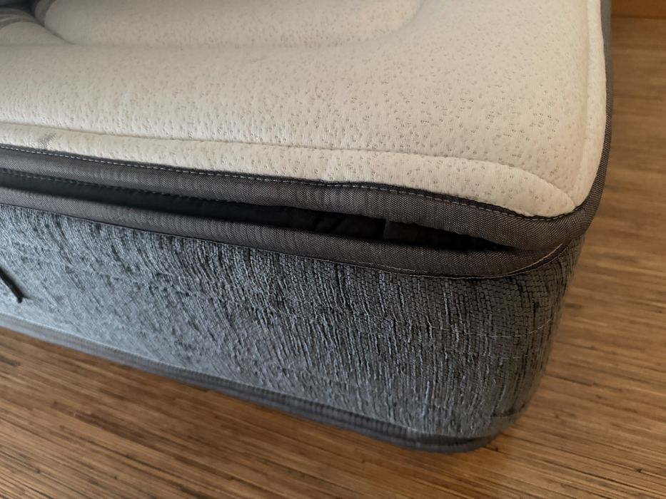 Colchão Molaflex Premium 95x200 cm – Como Novo (Gama Alta)