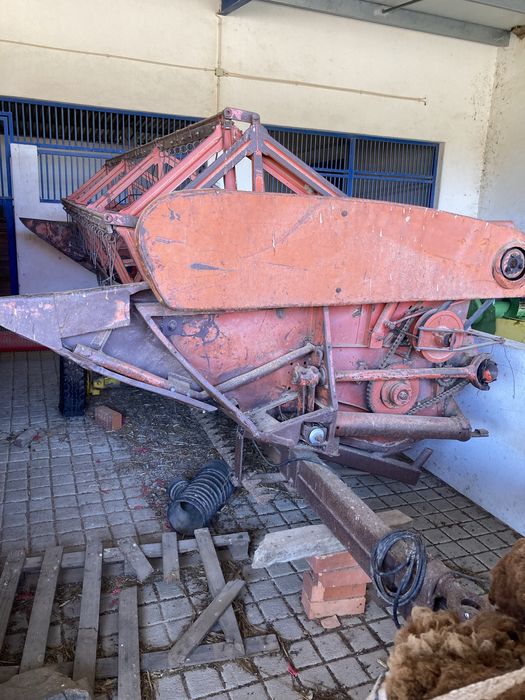 Ceifeira debulhadora Laverda M120