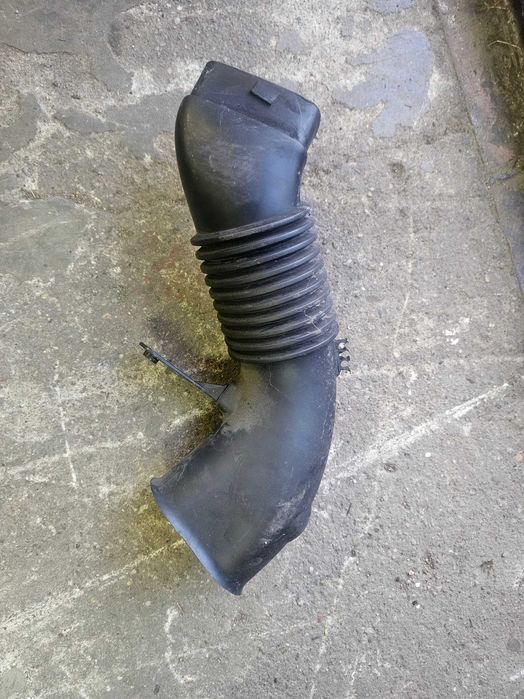 Rura Kierownica Powietrza Wlot Dolot BMW 5 E60 E61 3.0D DIESEL