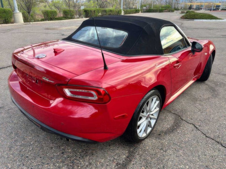 FIAT 124 Spider      2017