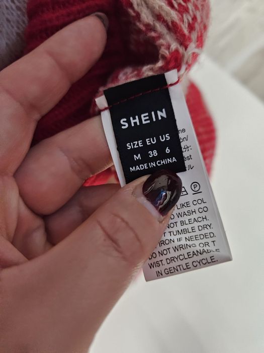 Przepiękny sweter świąteczny golf super jakość mega miły rozmiar M
