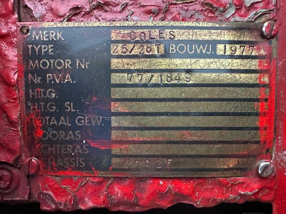 DŹWIG samojezdny Faun 28T