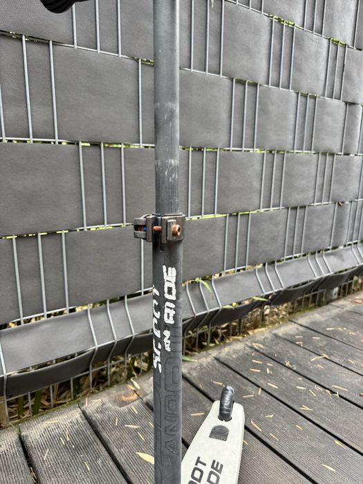 Hulajnoga trójkołowa dziecięca LED Scoot & Ride Highwaykick 3