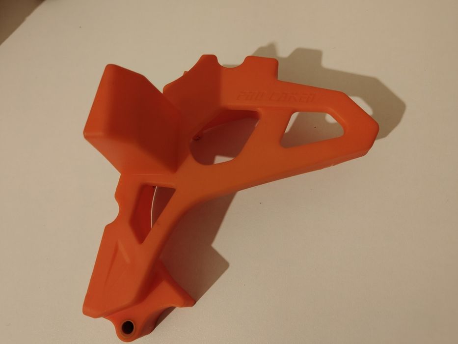 Захист передньої зірки для 172, 174 двигунів