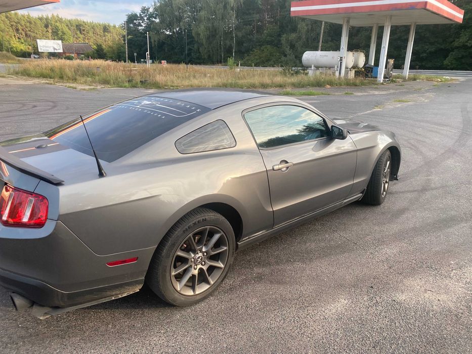 Ford Mustang 3.7 V6 2011 OKAZJA