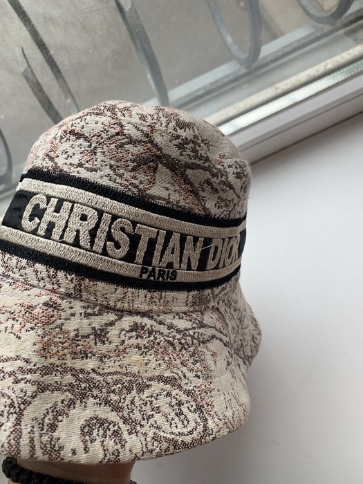 Панама Cristian Dior