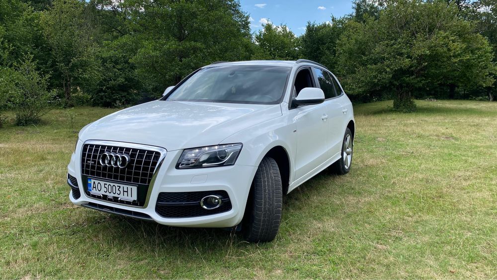 Продається Audi Q5