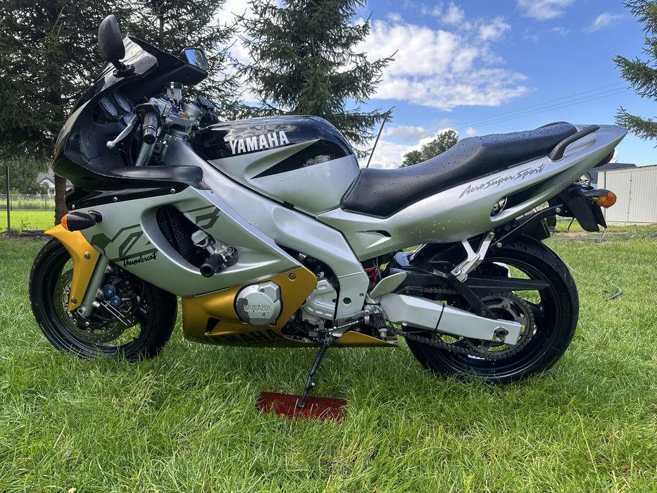 Yamaha Thundercat YZF600R